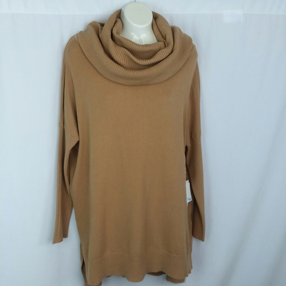 5 For $20.00 Dreamers by Debut Ribbed Foldover Neckline/Off Shoulder Sweater - Picture 4 of 12